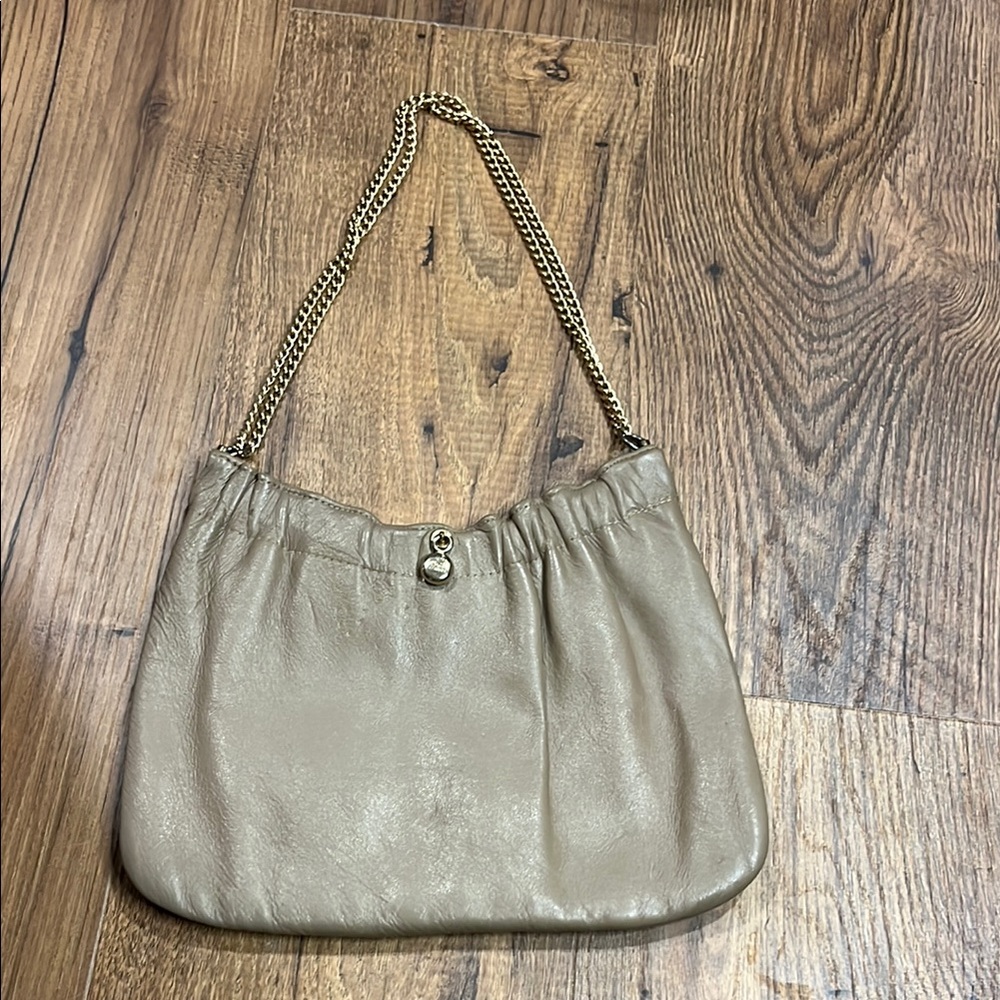Ande / Vintage Elegant Tan Chain Shoulder Bag